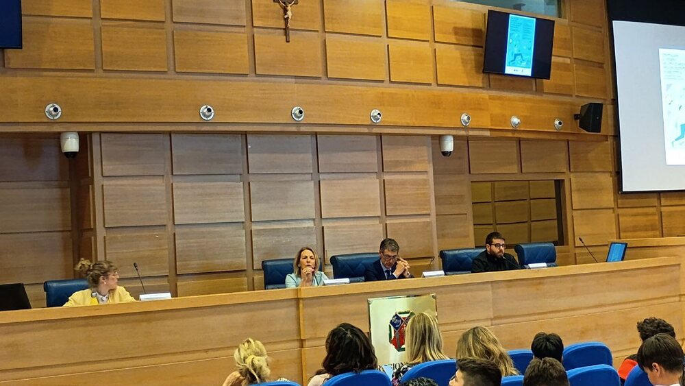 Giuliano Terenzi al tavolo dei relatori alla Regione Lazio